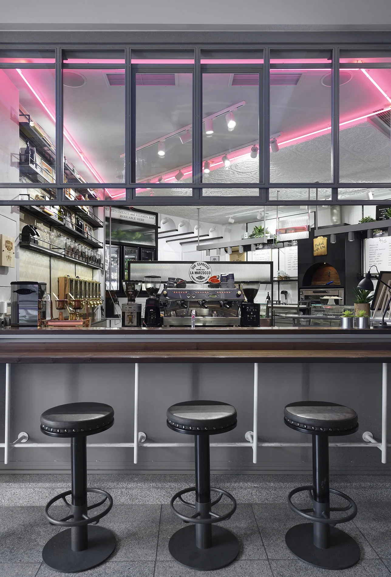 Aureole Cafe